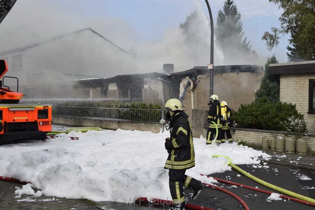 Feuer 2 Y Explo Koeln Hoehenhaus Scheuerhofstr P0377.JPG - Miklos Laubert